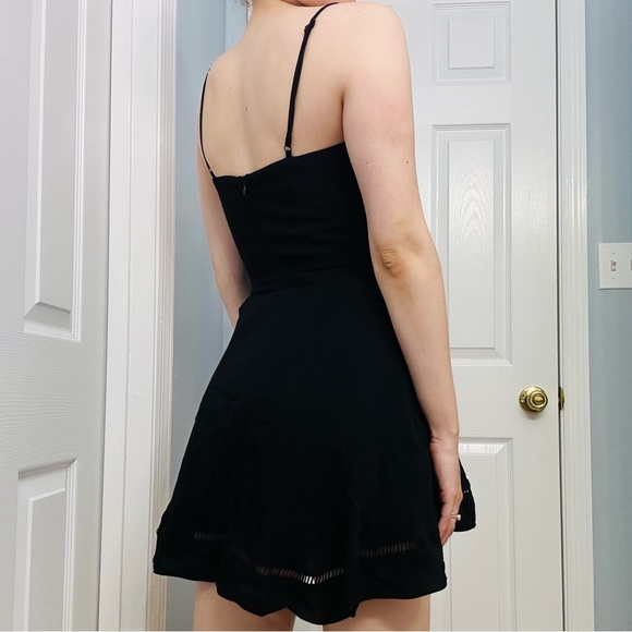 Lovers + Friends Dress Mini Revolve Black Eyelet Spaghetti Summer Casual Small - Picture 2 of 5